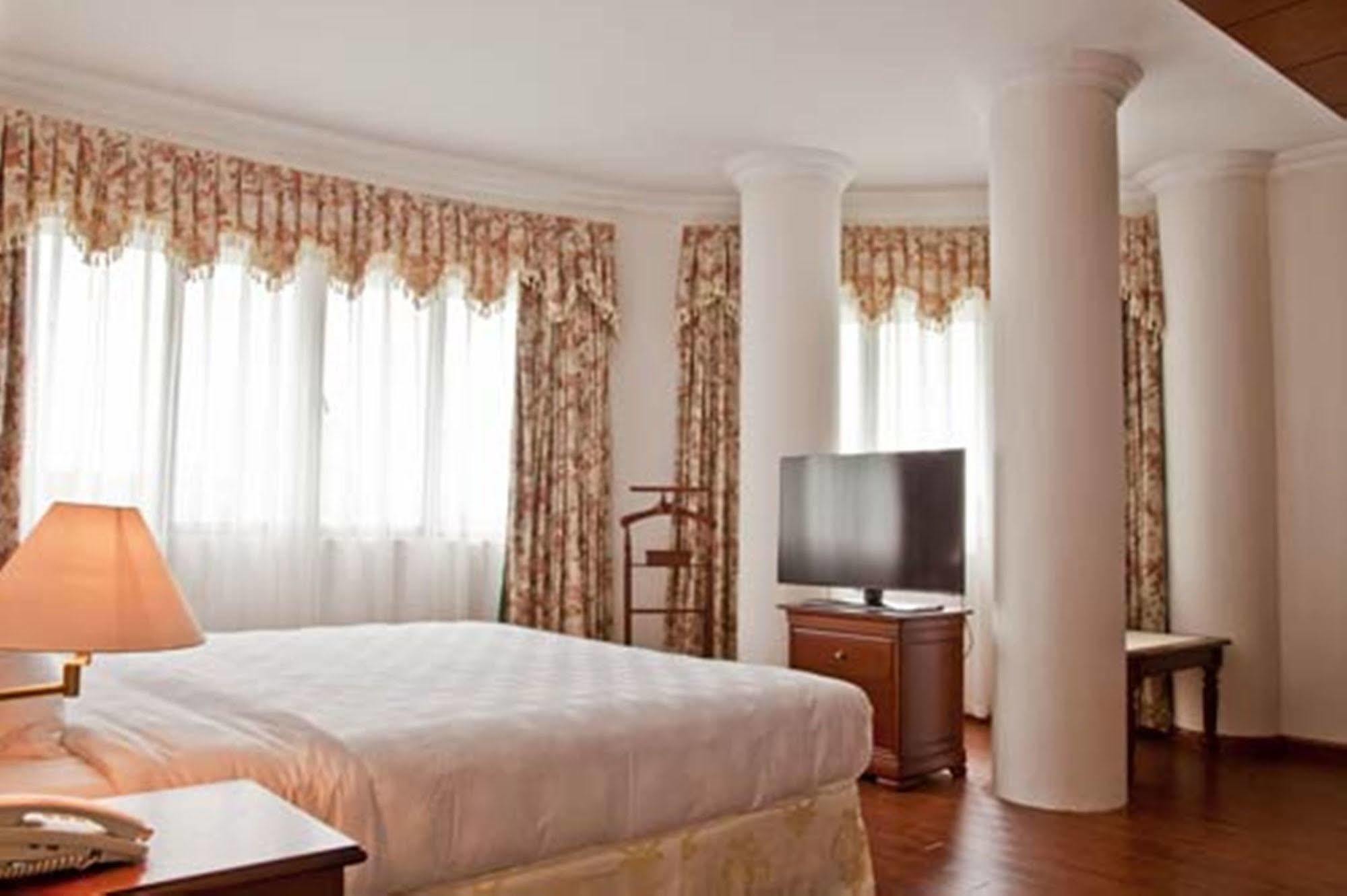 Green Park Hotel هانوي المظهر الخارجي الصورة