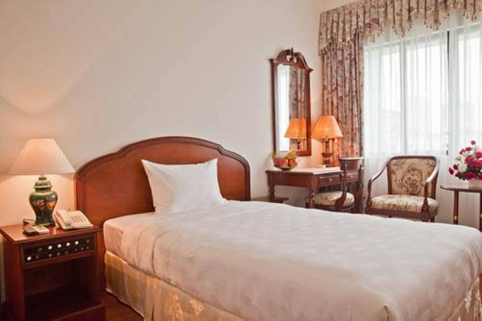 Green Park Hotel هانوي المظهر الخارجي الصورة