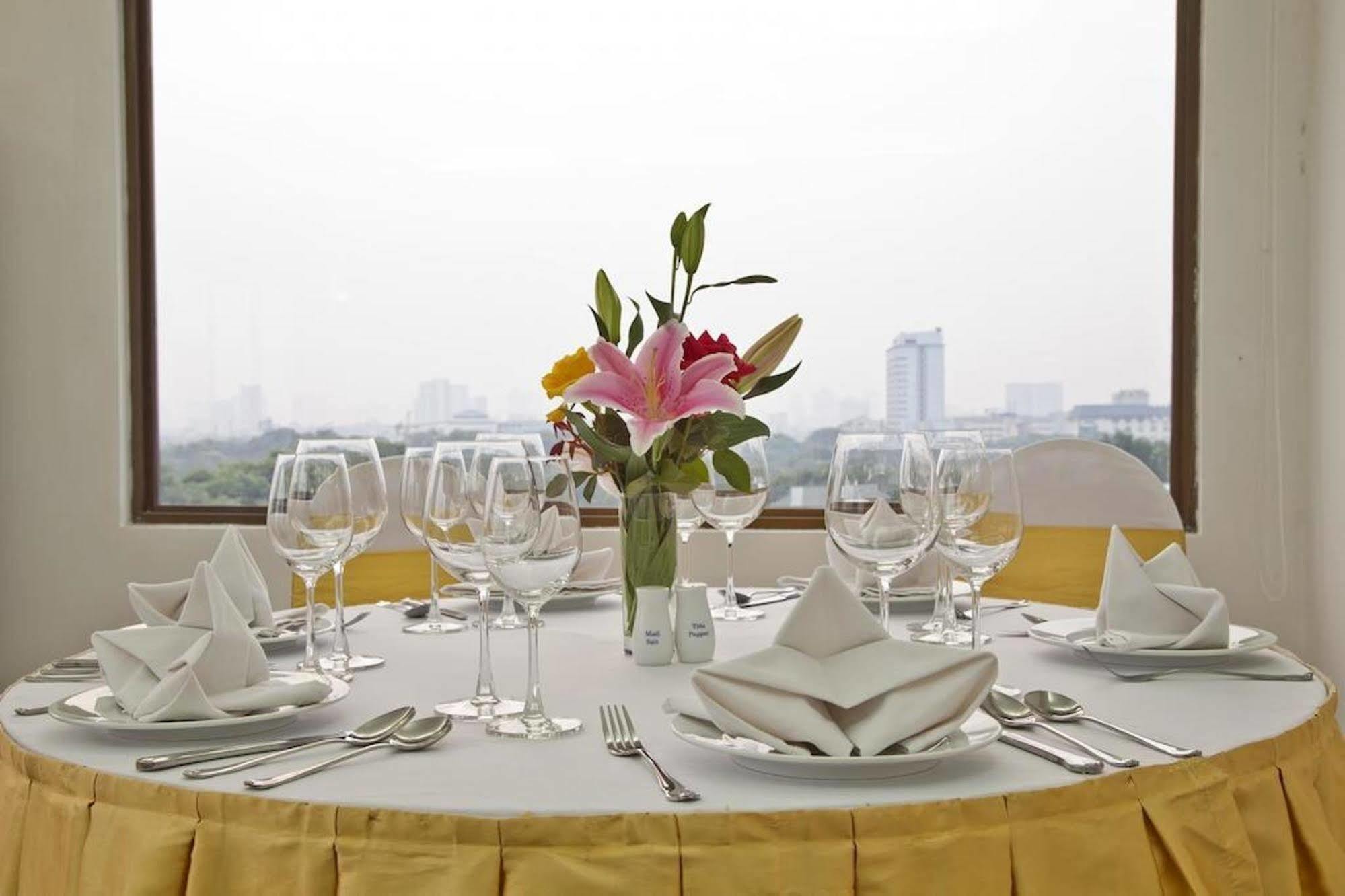Green Park Hotel هانوي المظهر الخارجي الصورة